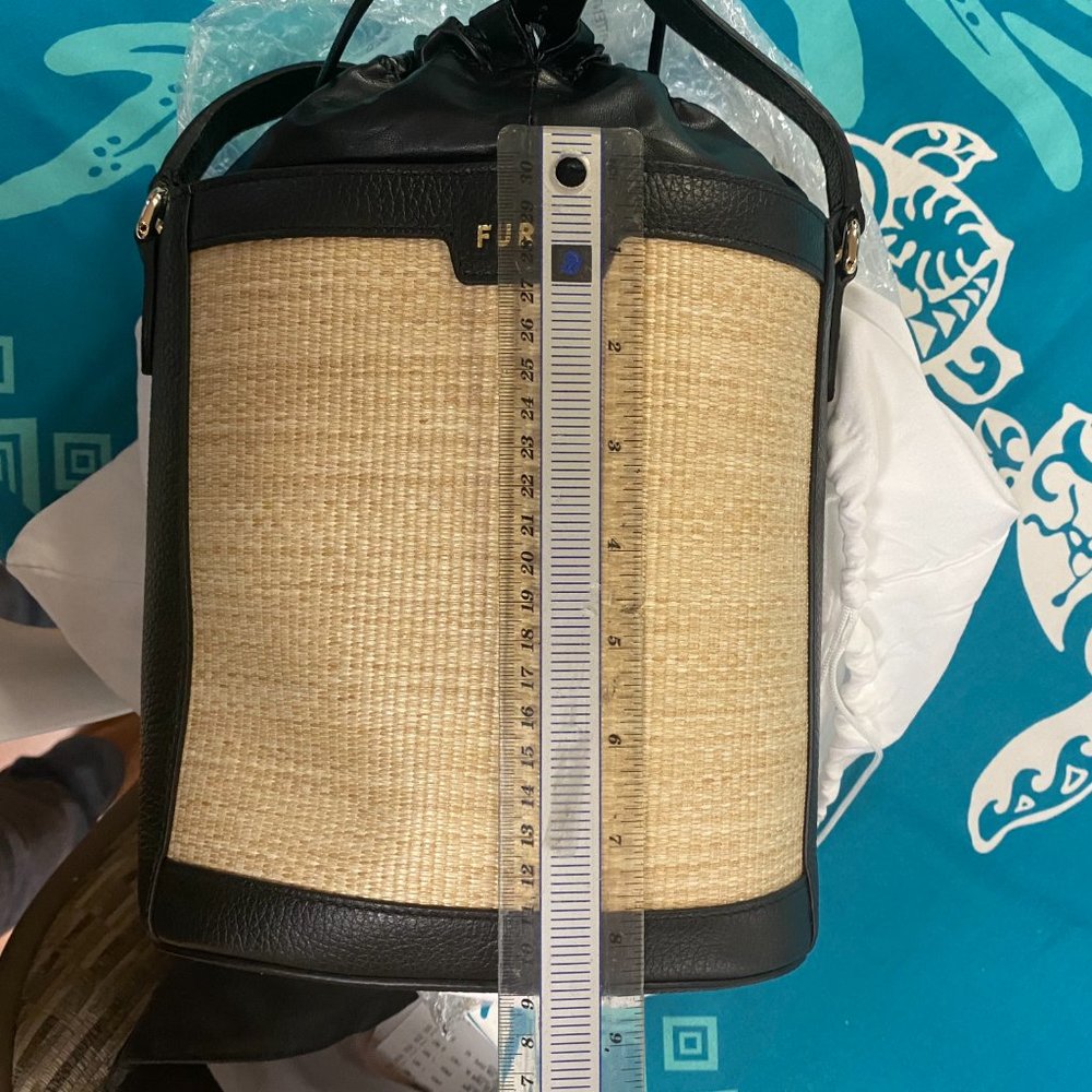 Furla bag - Picture 7 of 9